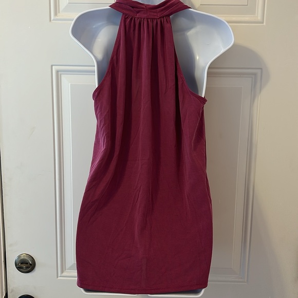 NWT Green Envelope Tank - Picture 7 of 8